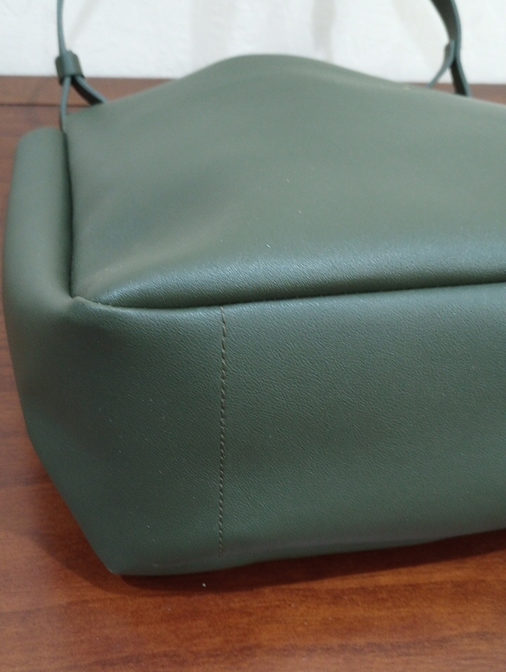 Neiman Marcus Vegan Leather Olive Green Open Tote Bag/Shoulder Purse - NWOT! - Picture 9 of 13